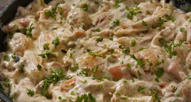 Sibongile’s Creamy Bacon & Chicken Pasta