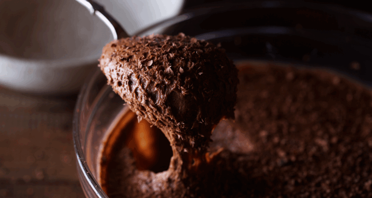 LOW CARB CHOCOLATE MOUSSE CHEESECAKE